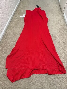 Sleeveless Red Knit Maxi Dress with Neck Tie